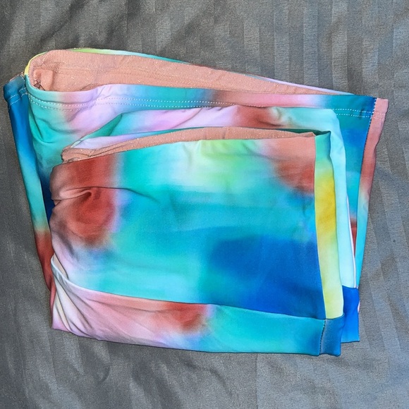 Citrus reversible tie dye swim/active shorts - Picture 14 of 14